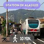 Apartamento 10 Minutes' Walk From The Railway Station *