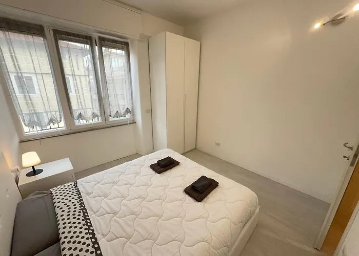 10 Minutes' Walk From The Railway Station * Alassio