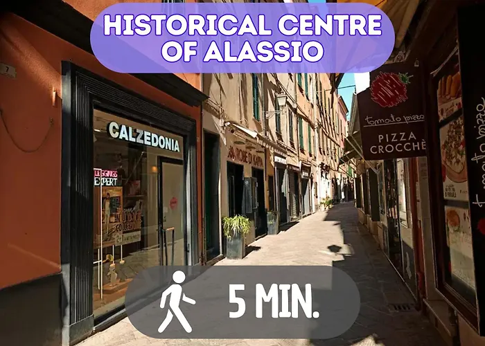 10 Minutes' Walk From The Railway Station Lägenhet Alassio